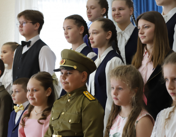 «Весенние голоса»